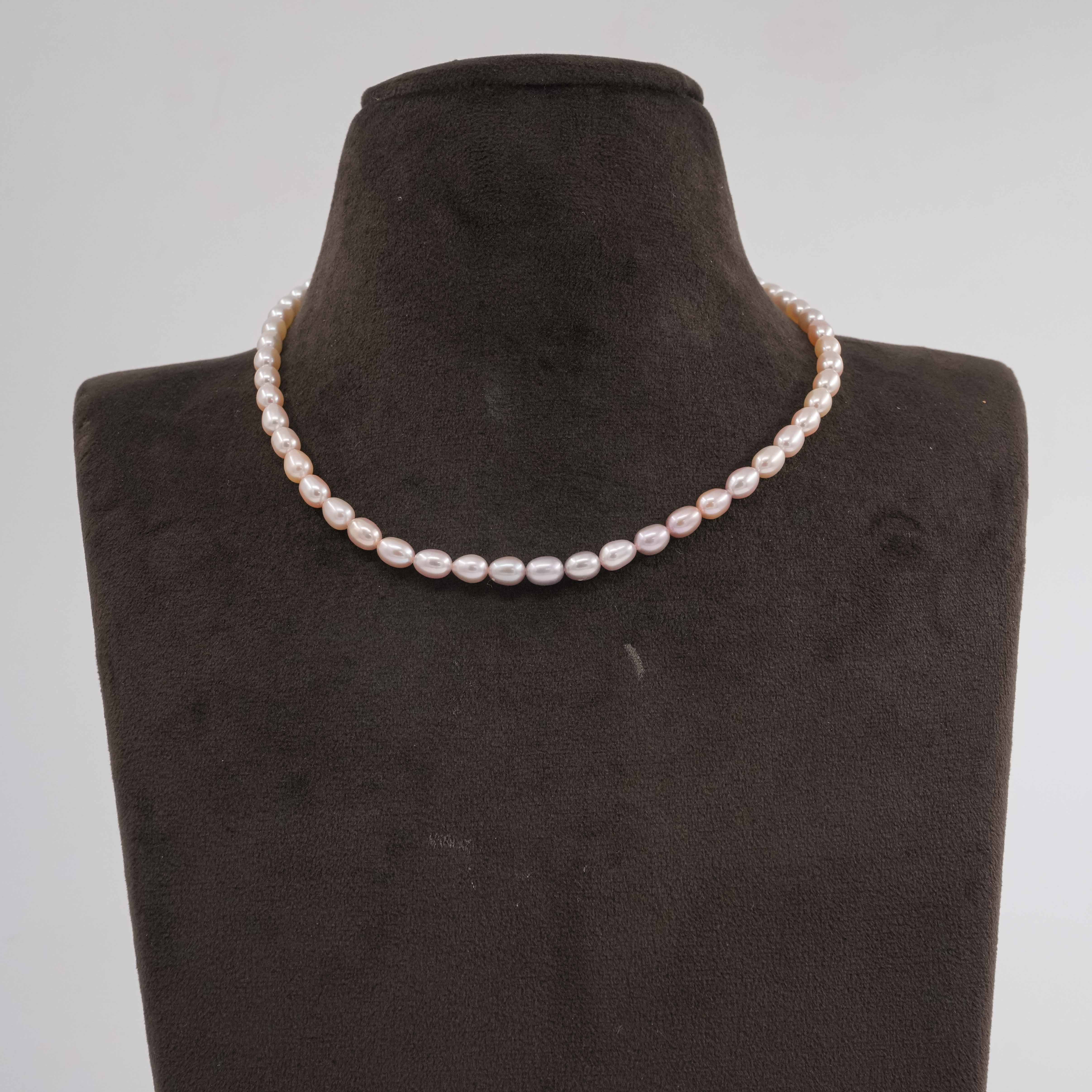 Shaded Rice Pearl Necklace